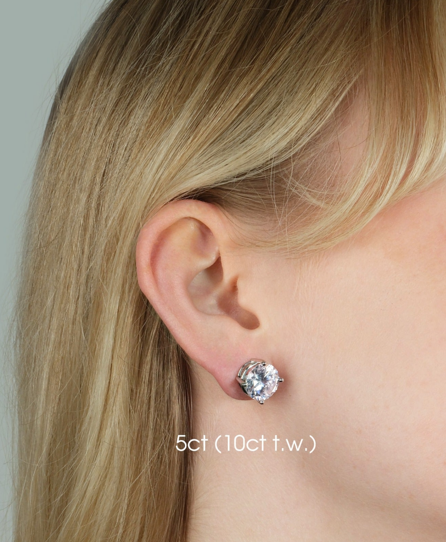 Round Radiance Diamond Studs